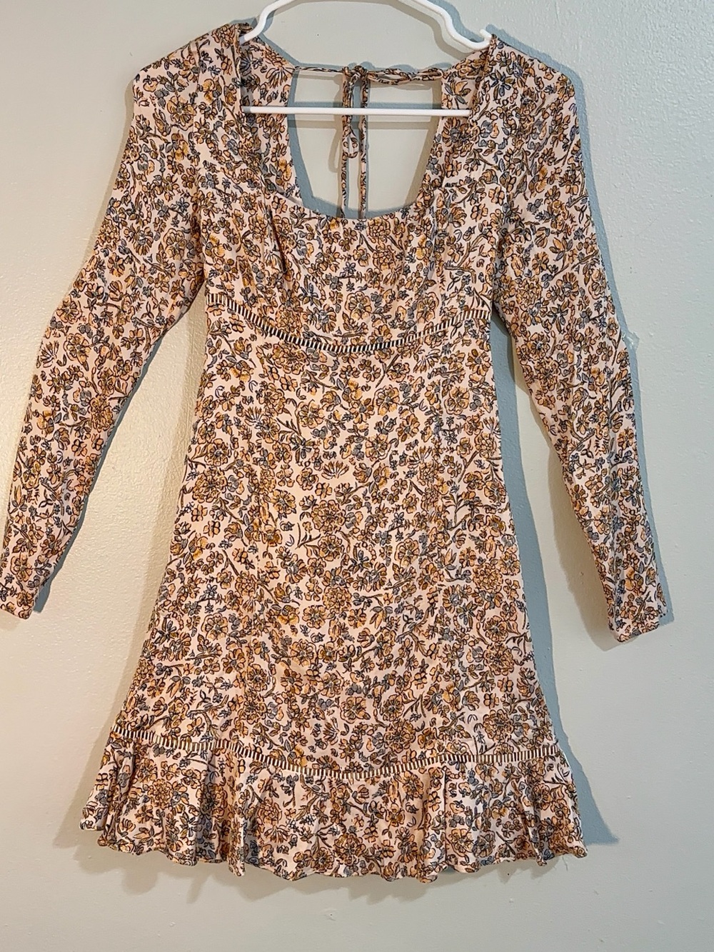 Free People Cream & Brown Floral Long-Sleeve Ruffle Dress